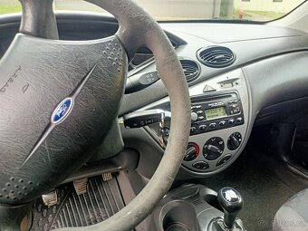 Ford Focus - 6