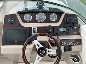 PRODÁM KAJUTOVOU LOĎ Sea Ray 250 SUNDANCER, 350 MPI - 6