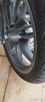 Piaggio Beverly 300 S Rv2022 najeto 970km - 6