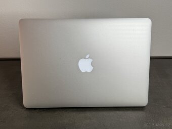 Macbook Air 13'' 2014 / i5 / 4GB / 128GB SSD / DPH - 6