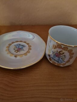 Krásné porcelánové hrníčky - 6