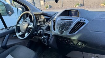 Ford Transit Custom 2,2 TDCi 114kW, L2H1, 5 míst, tažné 2,8t - 6