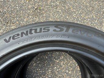 4 Letní pneu Bridgestone / Hankook 225/45 R17 - 6