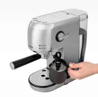 Kávovar + kafe mlýnek - 6