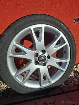 ALU VOLVO 18" - 6