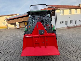 JOHN DEERE 5075 E s lesní nástavbou (UKT) - 6