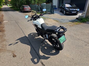 Honda CB500X - 6