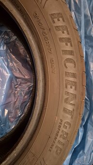 Letní pneu. Goodyear Efficient grip 215/55R17 94V - 6