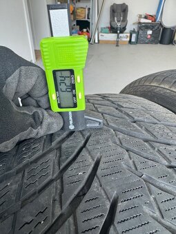255/35 r20 zimní pneu - 6