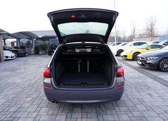 BMW 530d xDrive Touring Luxury - 6