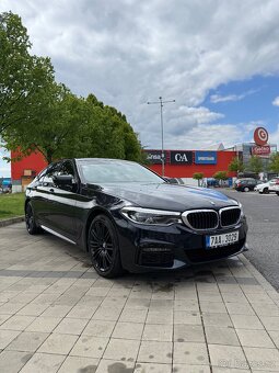 BMW 540i X-drive 250KW M-Paket CZ - 6