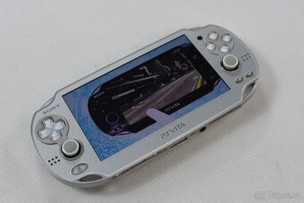Sony PlayStation Vita Ice Silver Rare PCH-1000 OLED - 6