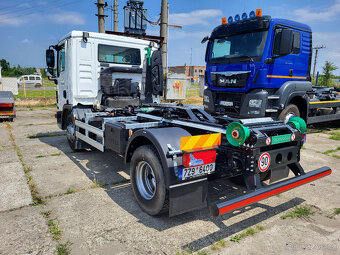 MAN TGL 12.190 4x2BB hákový nosič kontejnerů TECHNOCAR - 6