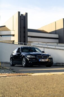 BMW 330i E90 2008 LCI - 6