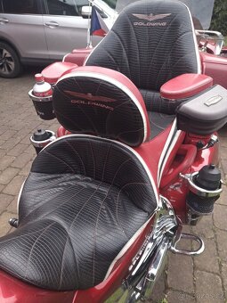Honda Goldwing - 6