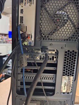 I6 9400f ram 16gb GTX 960 4G m2ssd 256gb +1TB ssd WD blue zd - 6
