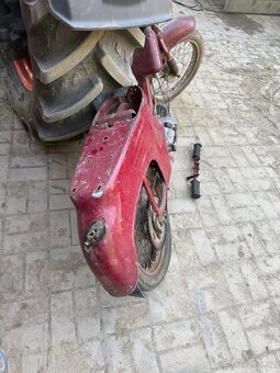 Jawa 555 - 6