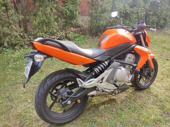 Kawasaki ER-6n - 6