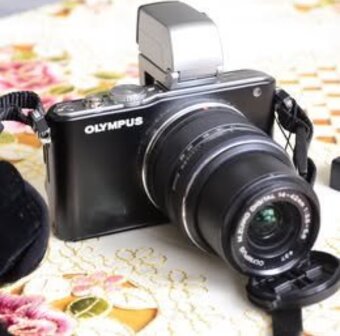 Fotoaparát Olympus Pen E-Pl3 + elektronický hľadáčik - 6