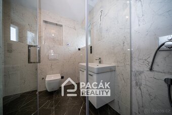 Prodej luxusního bytu v rodinném domu o dispozici 3+kk s cel - 6