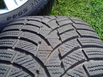 4 XZIMNÍ HLINÍKOVÁ KOLA ŠKODA KAROQ,OCTAVIA IV 215/55 R17.TP - 6