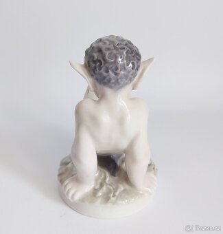 Porcelánová figura - Faun s žábou - Kodaň - 6