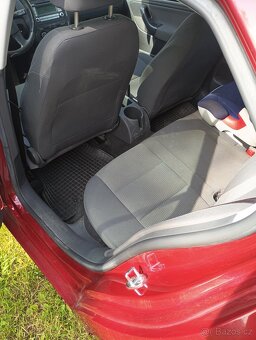 Vw Jetta 1.6-75Kw - 6