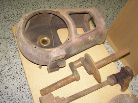 Prodám díly ze stabilního motoru Lorenz 3-4 HP. - 6