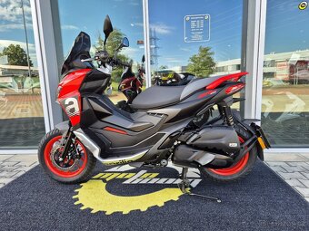 Aprilia SR GT 200 SPORT E5 - 6