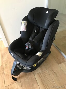 Otočná autosedačka Joie i-spin 360 e + novorozenecká vložka - 6