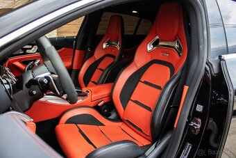 Mercedes-Benz AMG GT 63 S 4matic 470kw AT 9-st. 2023 - 6