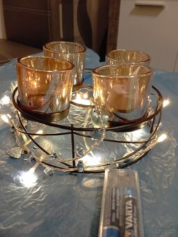 Prodám kovový svícen - 6
