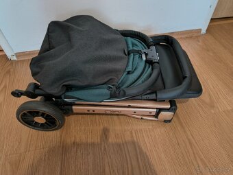 Golfový kočárek - 6