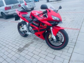 Honda cbr 600rf - 6