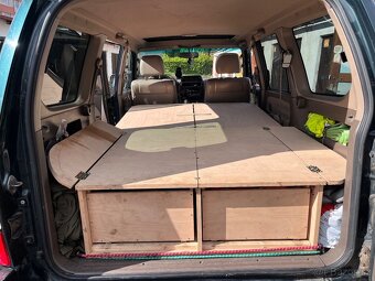 Toyota Land Cruiser - 6