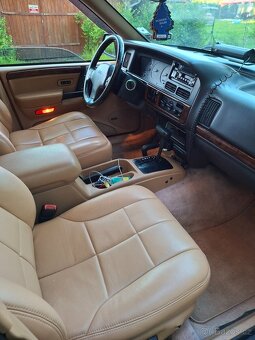 Jeep grand cherokee 5,2 V 8 - 6