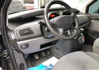 Peugeot 807 2.0 HDi 8míst nafta manuál 88 kw - 6