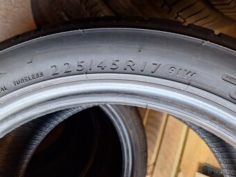 Prodám letní pneu 225/45/17 Dunlop - 6