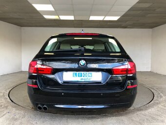 BMW 5 525d Touring - 6
