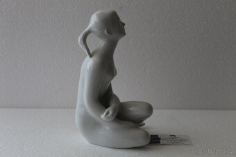 Sedící nahá dívka – Jiří Černoch - Royal Dux, styl Brusel - 6