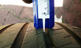 Pneu Barum Bravuris 3 HM 205/50/17 4 ks - 6