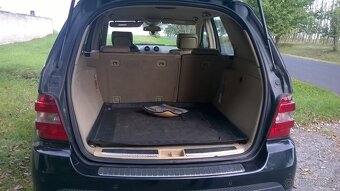 Mercedes Benz  ML164 / 320 CDI  165KW  r v11/ 2007 - 6