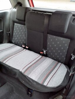 Ford Fiesta, 2004, 1,3 benzín 51 kW, 1. maj. ČR - 78.000 km - 6