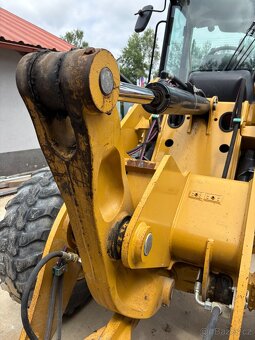 Na prodej: Kolový nakladač CAT 908 (2018) - 6