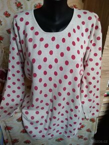 Halenky-mikiny-svetříky - 6