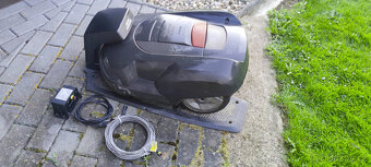 robotická sekačka Husquarna ACX230 - 6