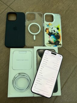 Apple iPhone 15 Pro Max 256GB Natural Titanium- top - 6