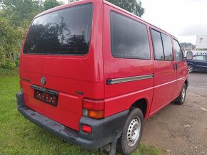 Volkswagen Caravelle 2.5 DTi 7.míst Nová cena - 6