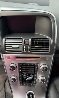 Volvo XC60 2017 T5, 49tis.km,AWD,DPH,Webasto,Panorama - 6