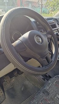 Volkswagen T5 11/2010,1968 cm3 - 6